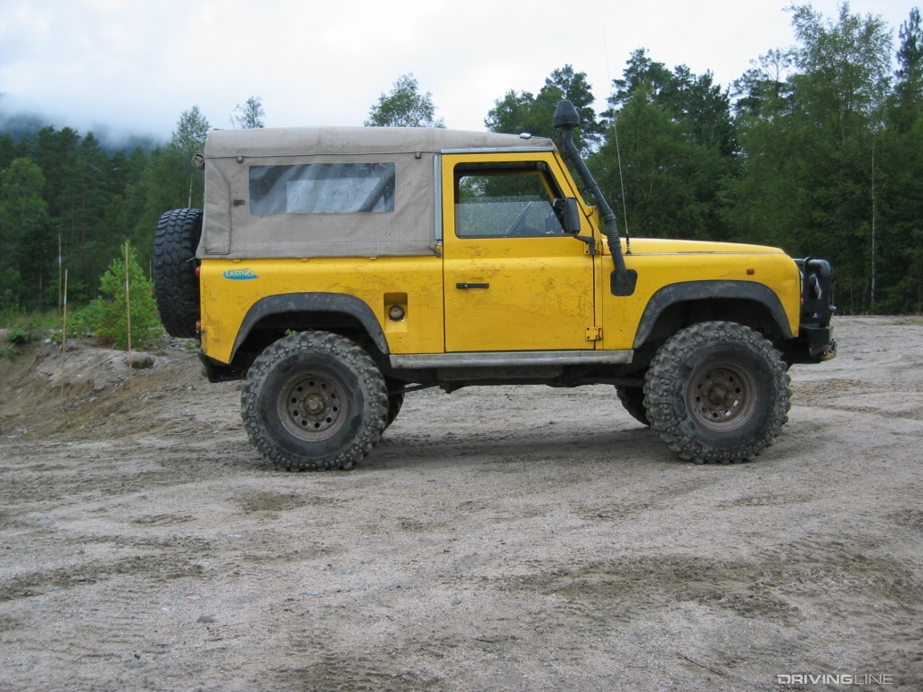 Land Rover Defender 90
