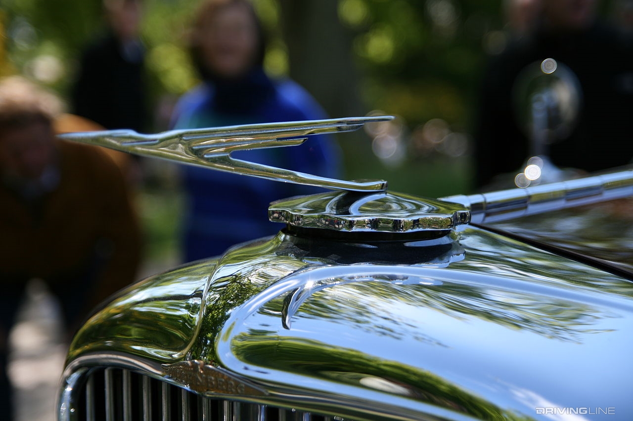 Duesenberg Model J hood ornament