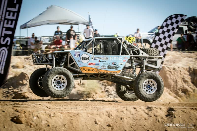 Bailey Cole Jumping in the Ultra4 El Rey de las Bajas