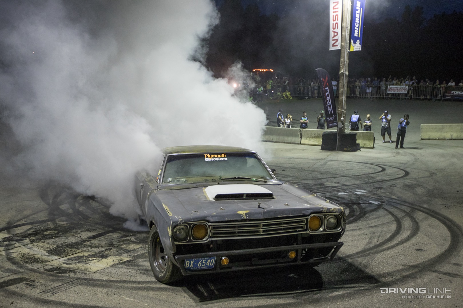 Plymouth Roadrunner burnout