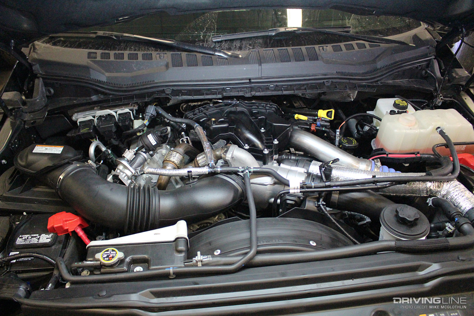 Ford-Super Duty Engine Bay