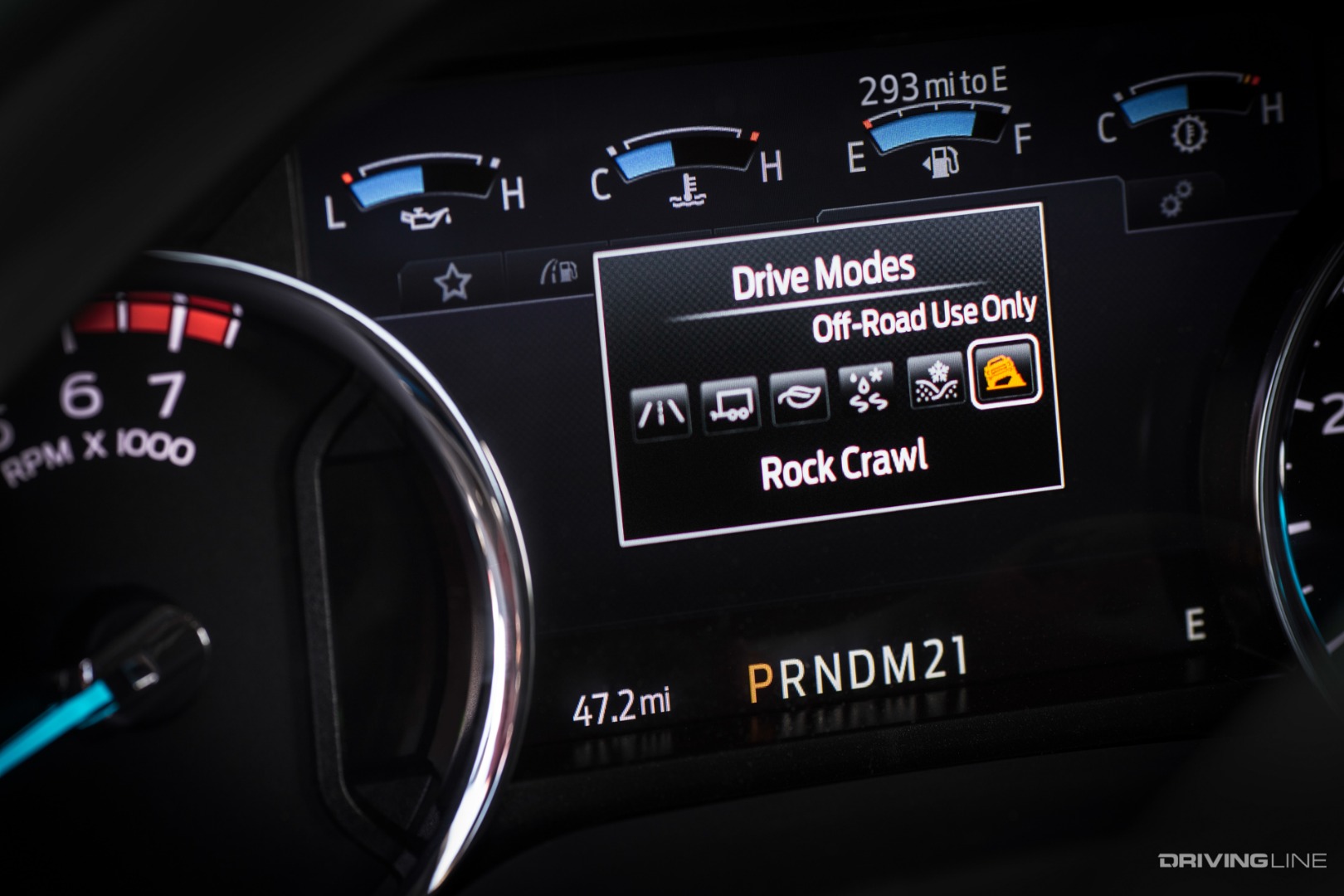 Rock Crawl drive mode on gauge cluster