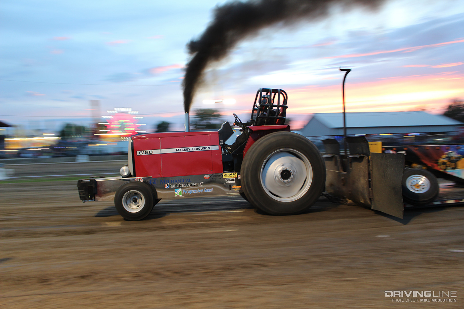 Massey Ferguson tractor pulling