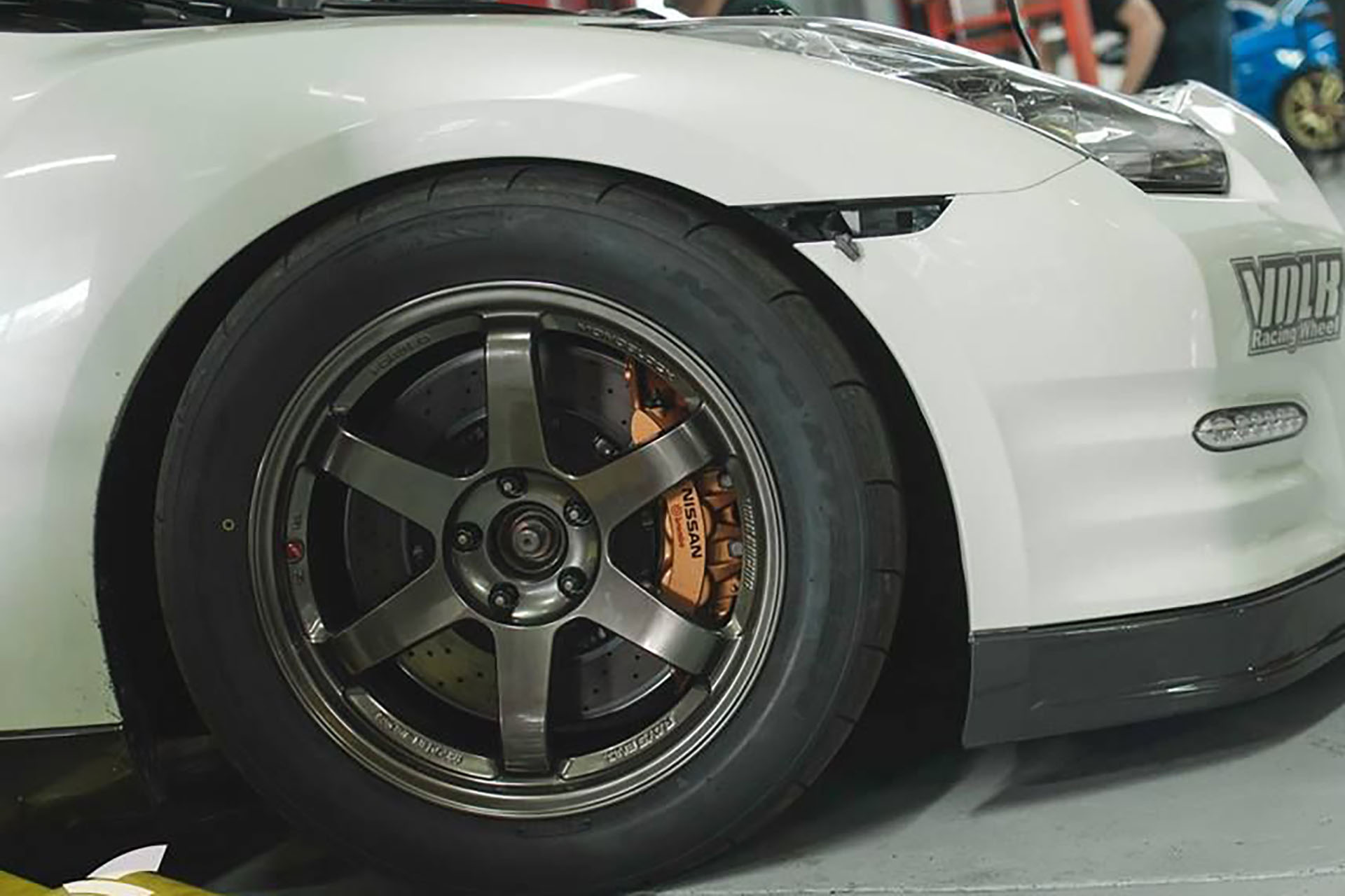 18-inch Nitto tire on Nissan GT-R