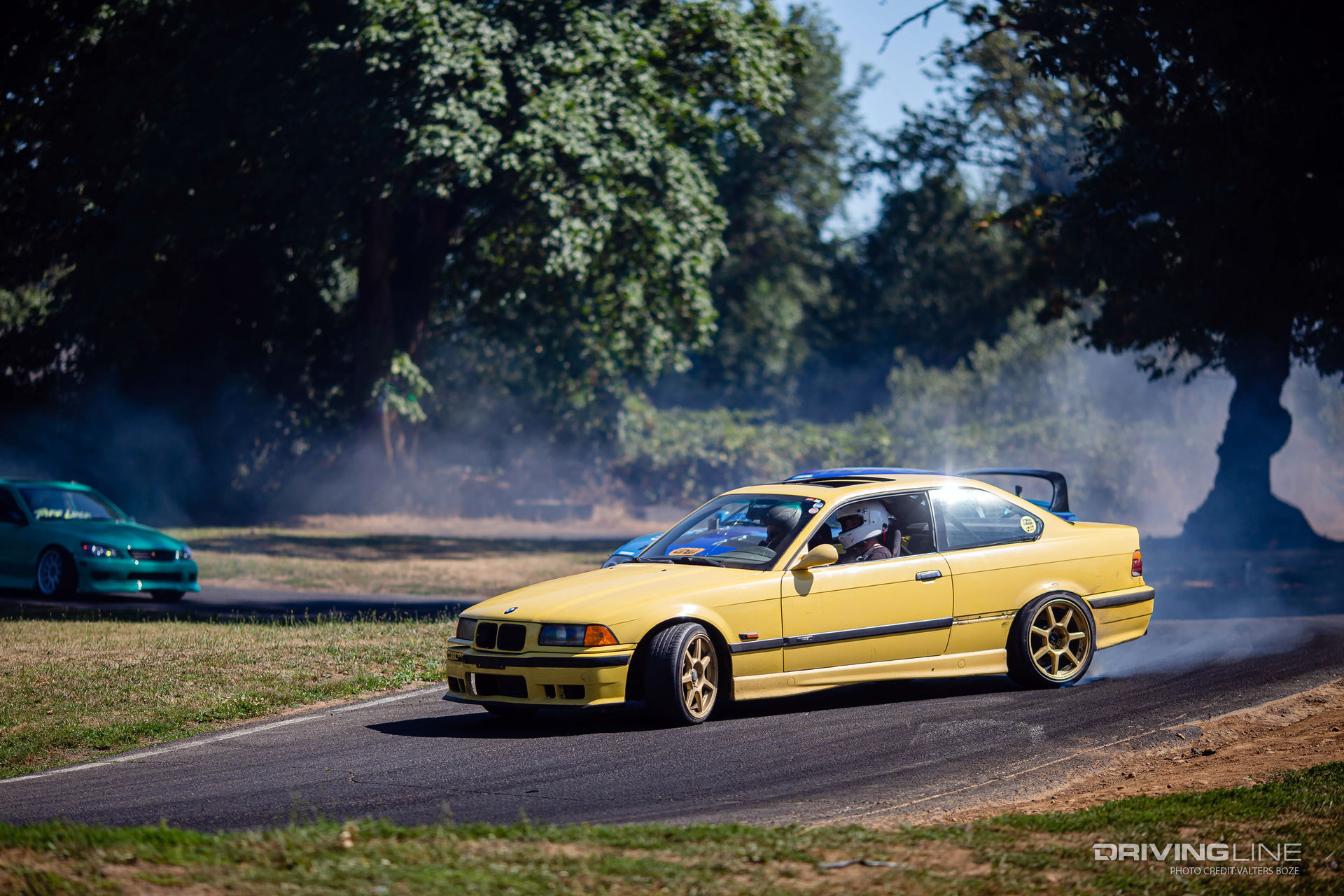 BMW E36 drifting