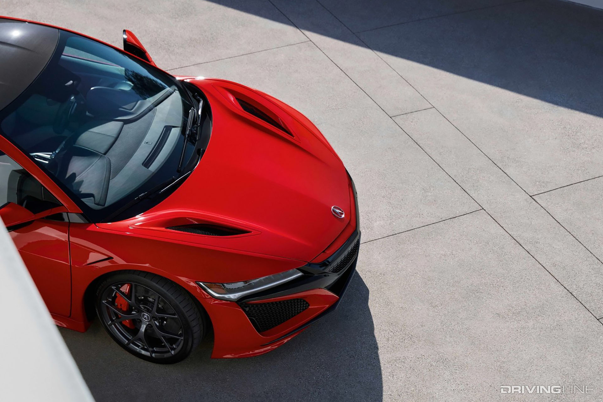 hood of 2019 Acura NSX