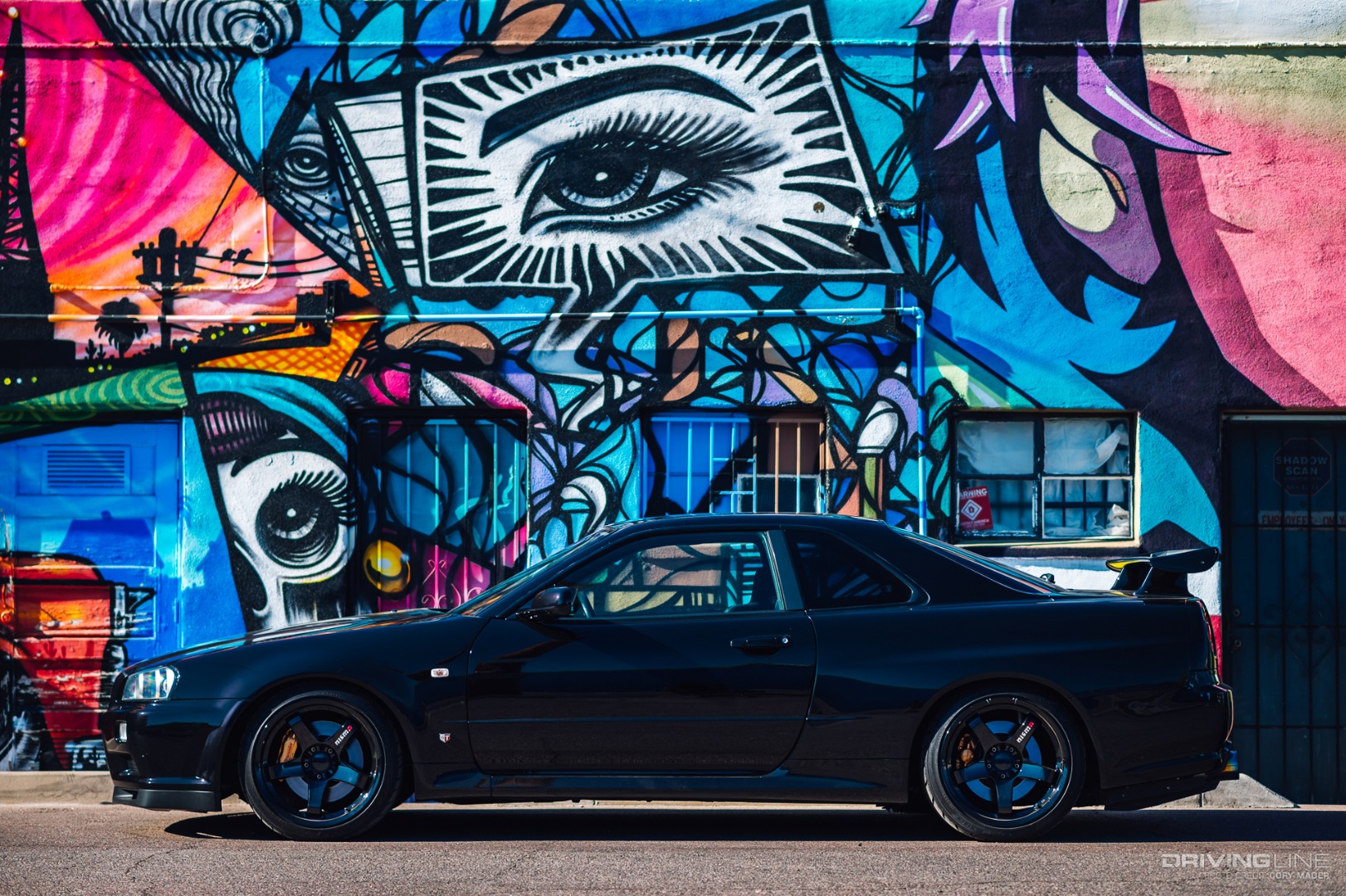Motorex Skyline GT-R R34 V Spec II graffiti mural