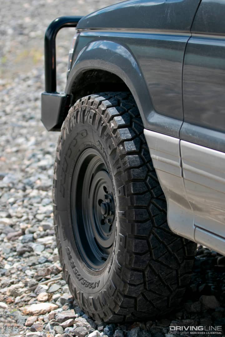 Mitsubishi Pajero, Nitto Ridge Grapplers, fifteen52 Analog HD detail shot