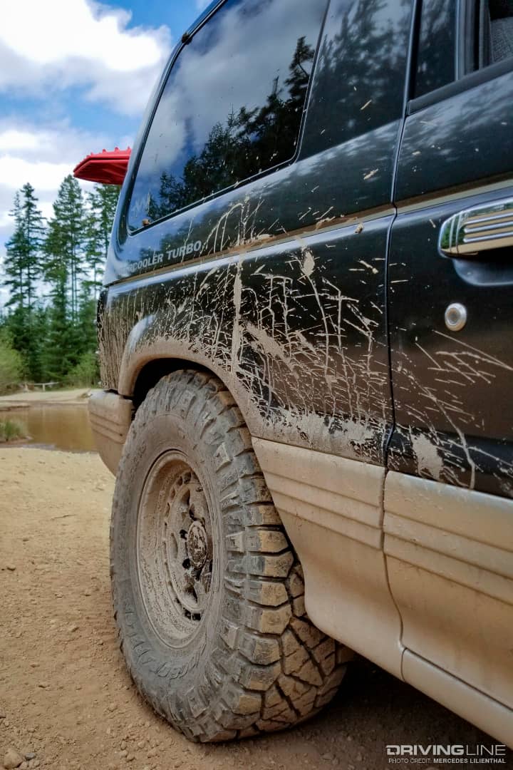 Mitsubishi Pajero, Nitto Ridge Grapplers, fifteen52 Turbomac HD Classics detail shot