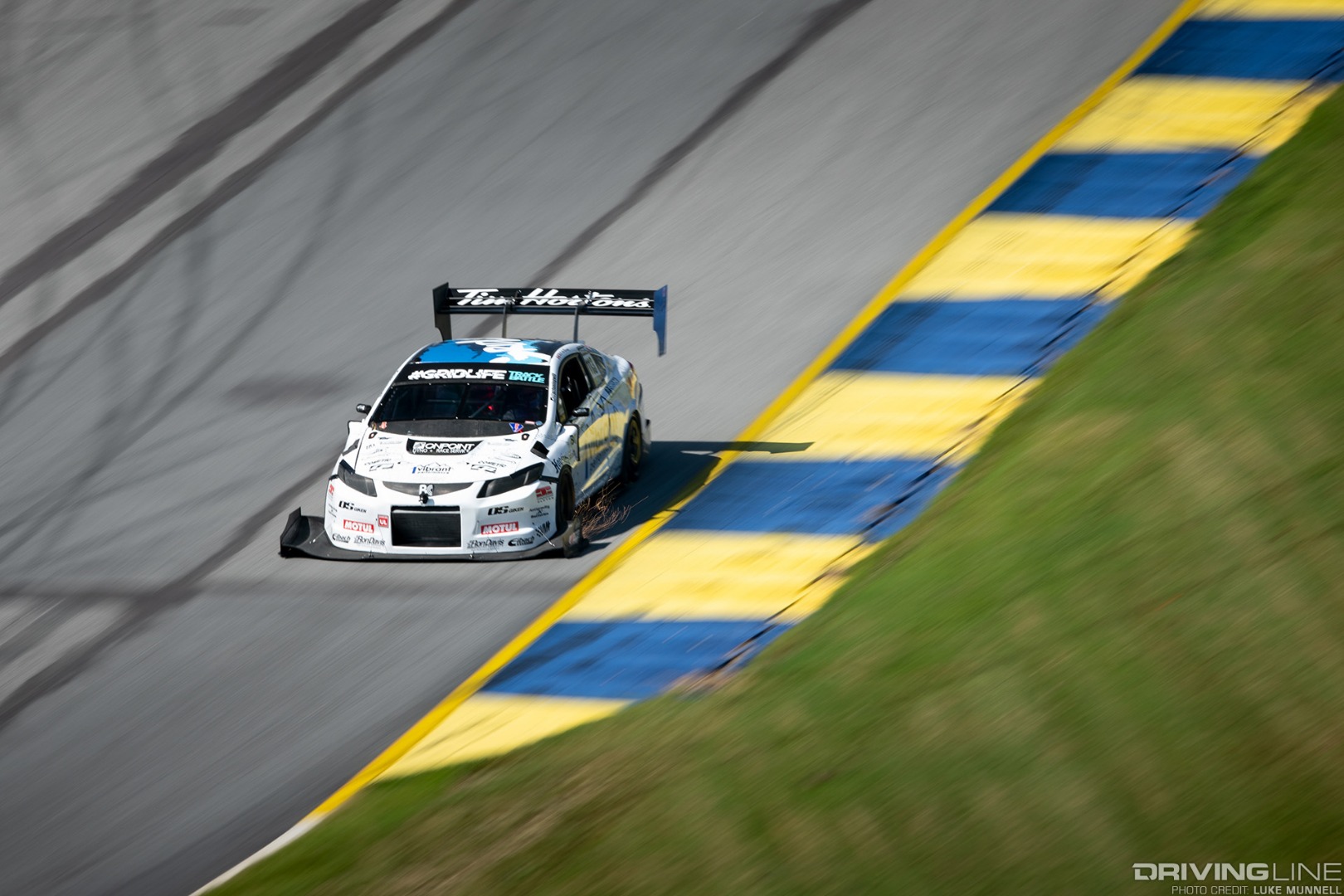 Gridlife South Road Atlanta Will Au-Yeung Civic racing with sparks