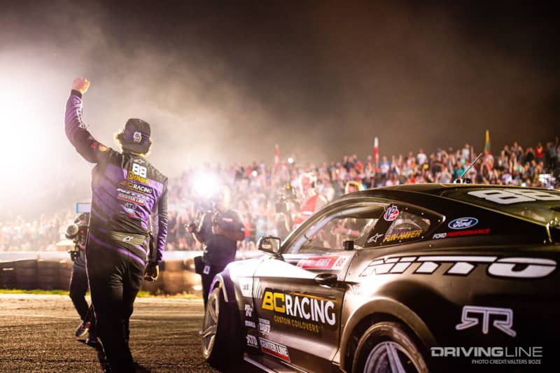 Chelsea Denofa earned his first victory since Long Beach 2016 by defeating defending back-to-back champion James Deane