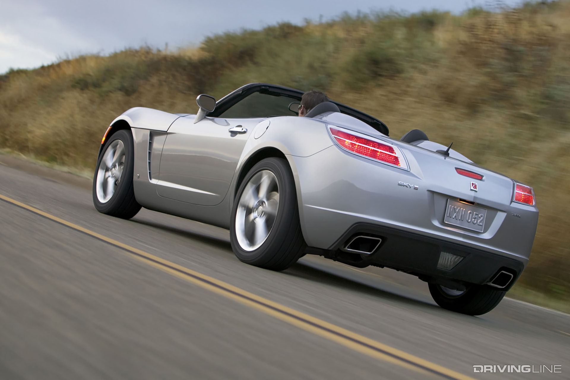Saturn Sky Red Line Silver
