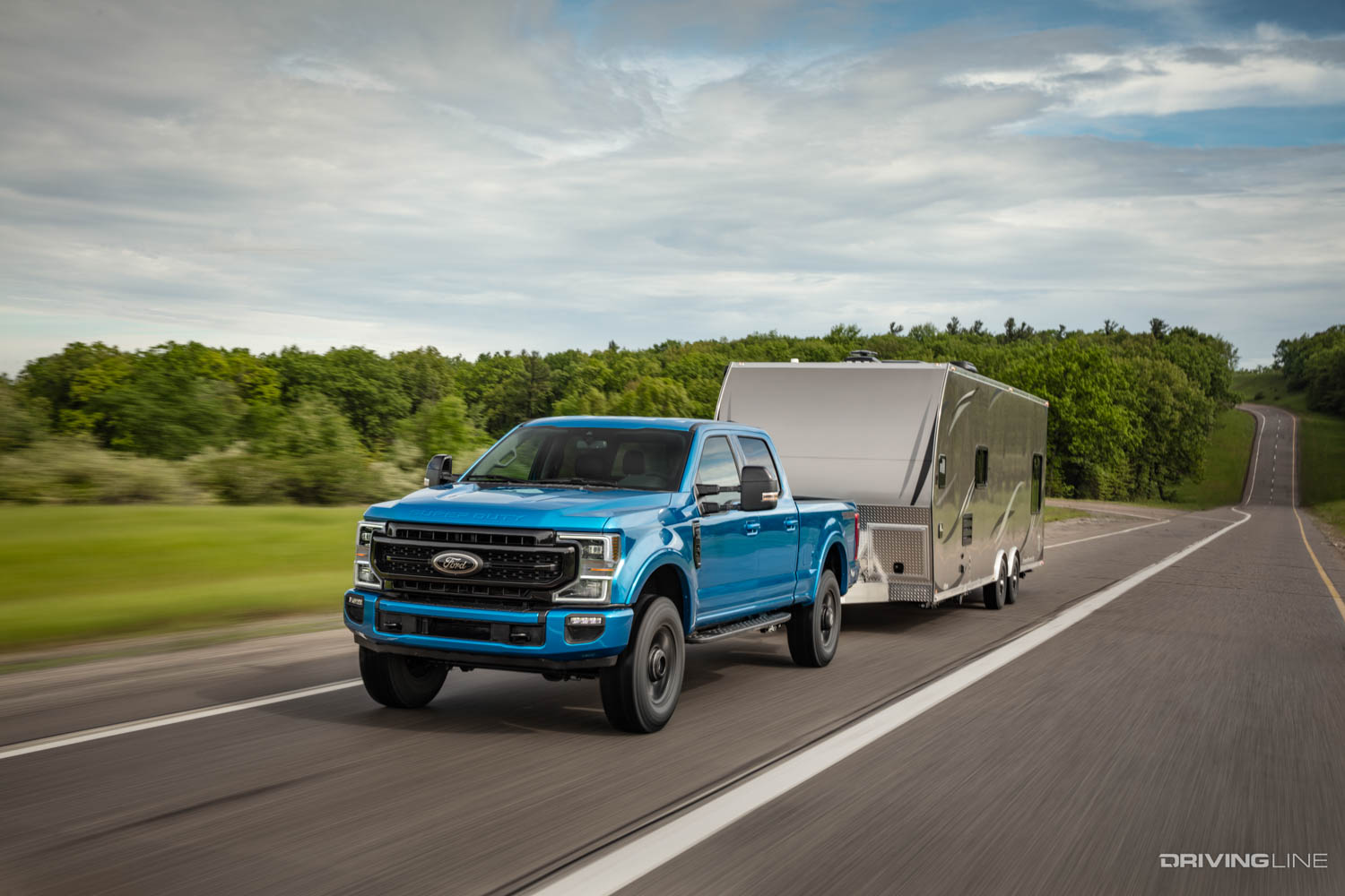 2020 Ford Super Duty Pickup towing trailer