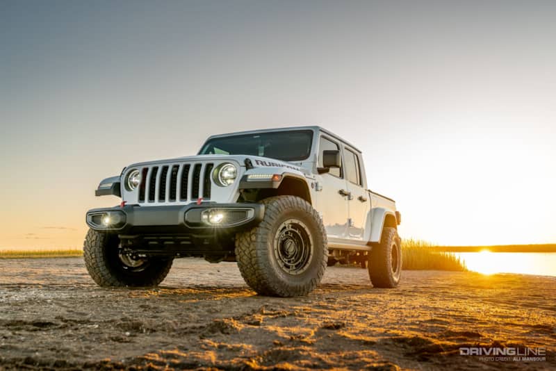 2020-jeep-gladiator-upgrades-nitto-ridge-grappler-bestop-sunrider