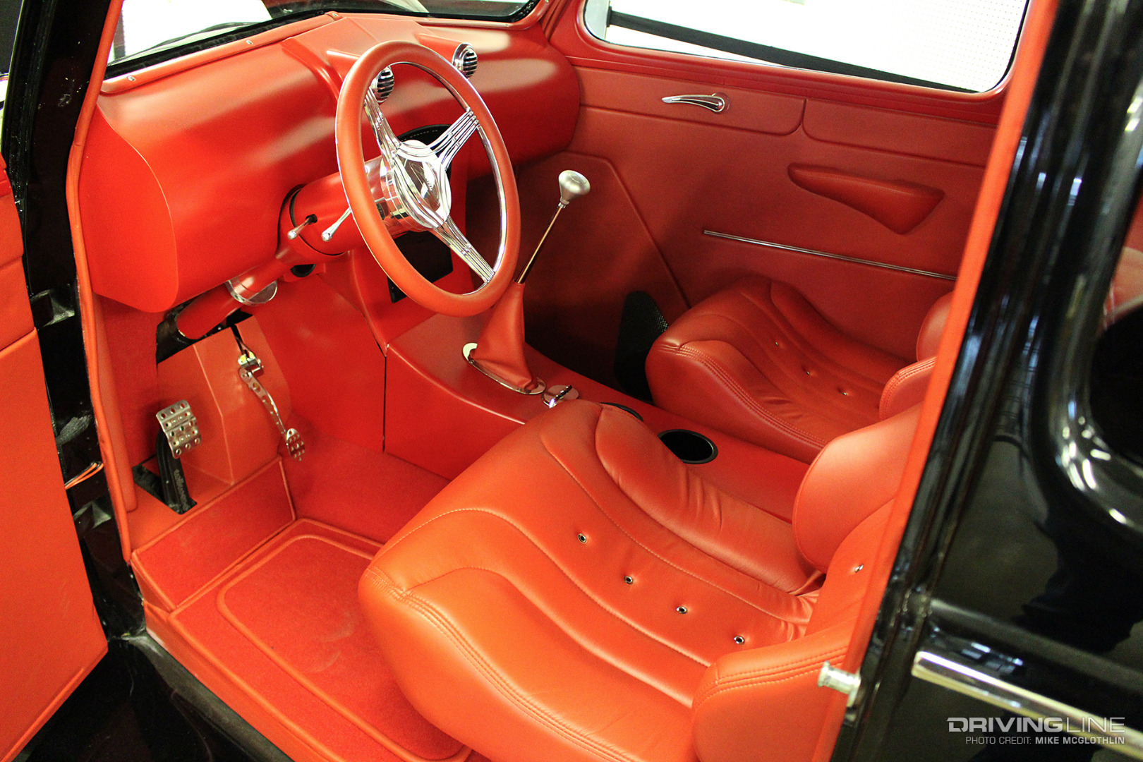 014 1939 Ford Sedan Interior