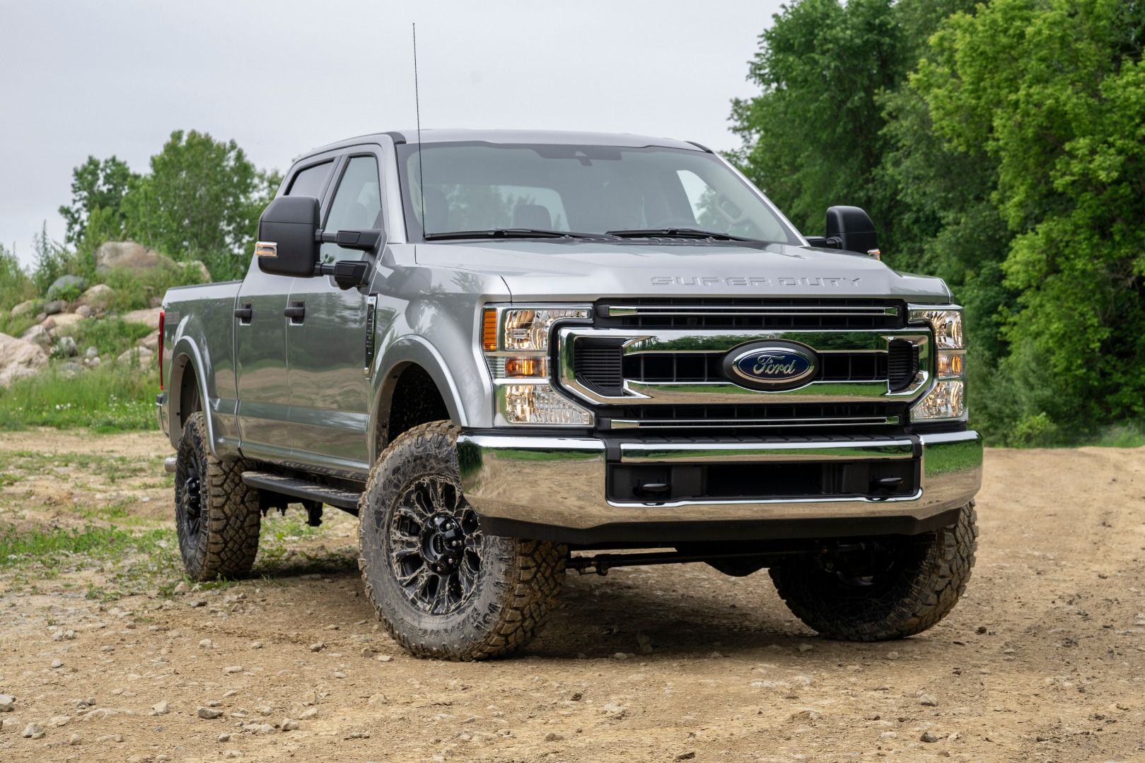 Ford F250 off-road