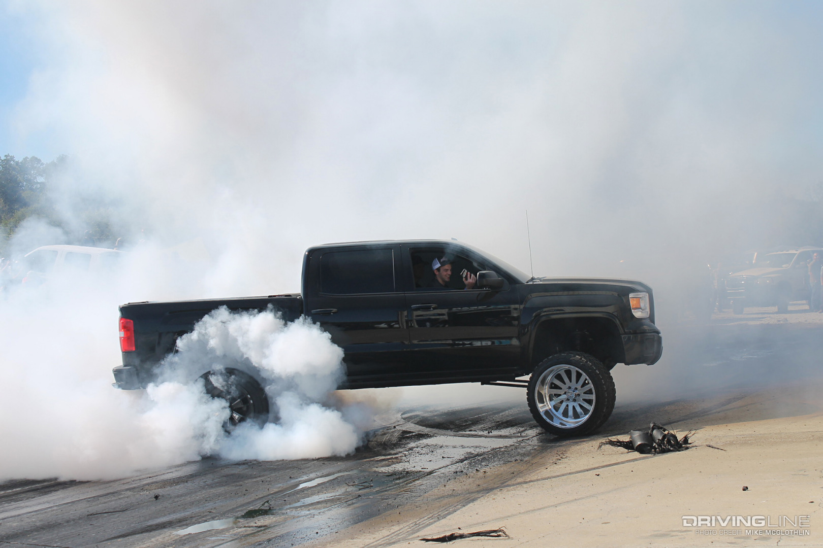 009 Chevrolet Silverado Burnout