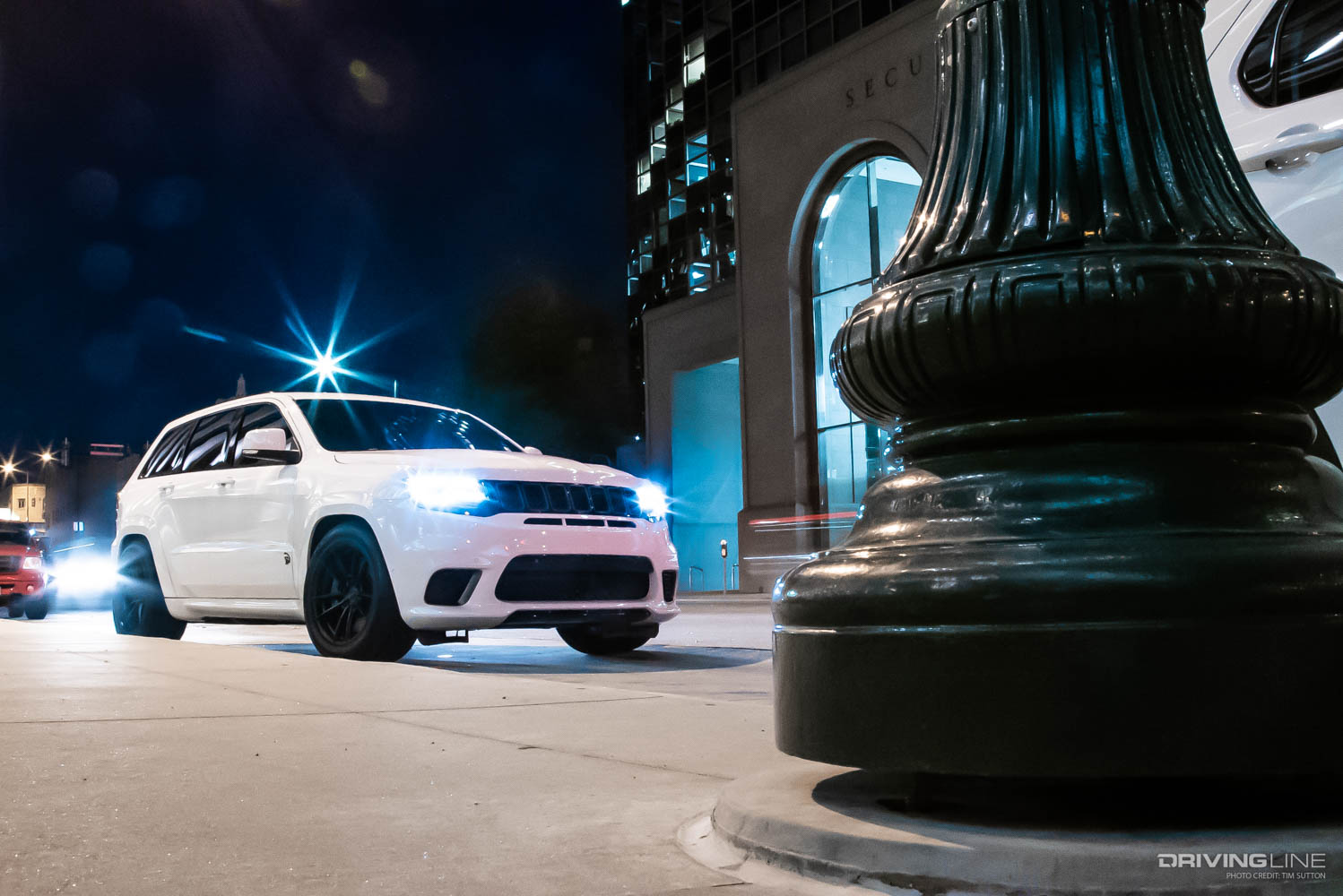 2018 Jeep Grand Cherokee Trackhawk on NT420V tires