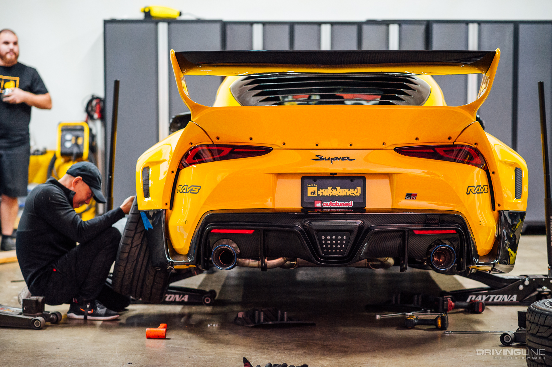 Young Tea installs Rays G025 wheels and Nitto NT555 G2 on a Pandem Supra