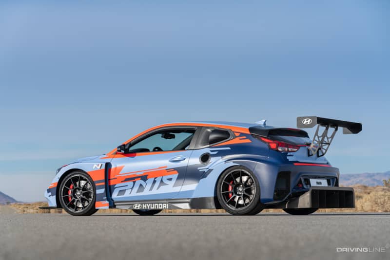 Hyundai RM19 rear 3/4