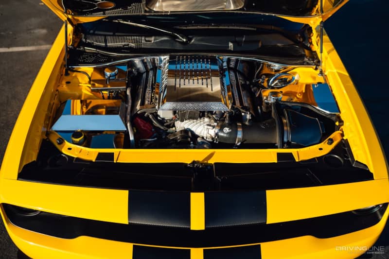 SRTBees Dodge Challenger Hellcat 6.2 L Hemi V8 Engine Bay
