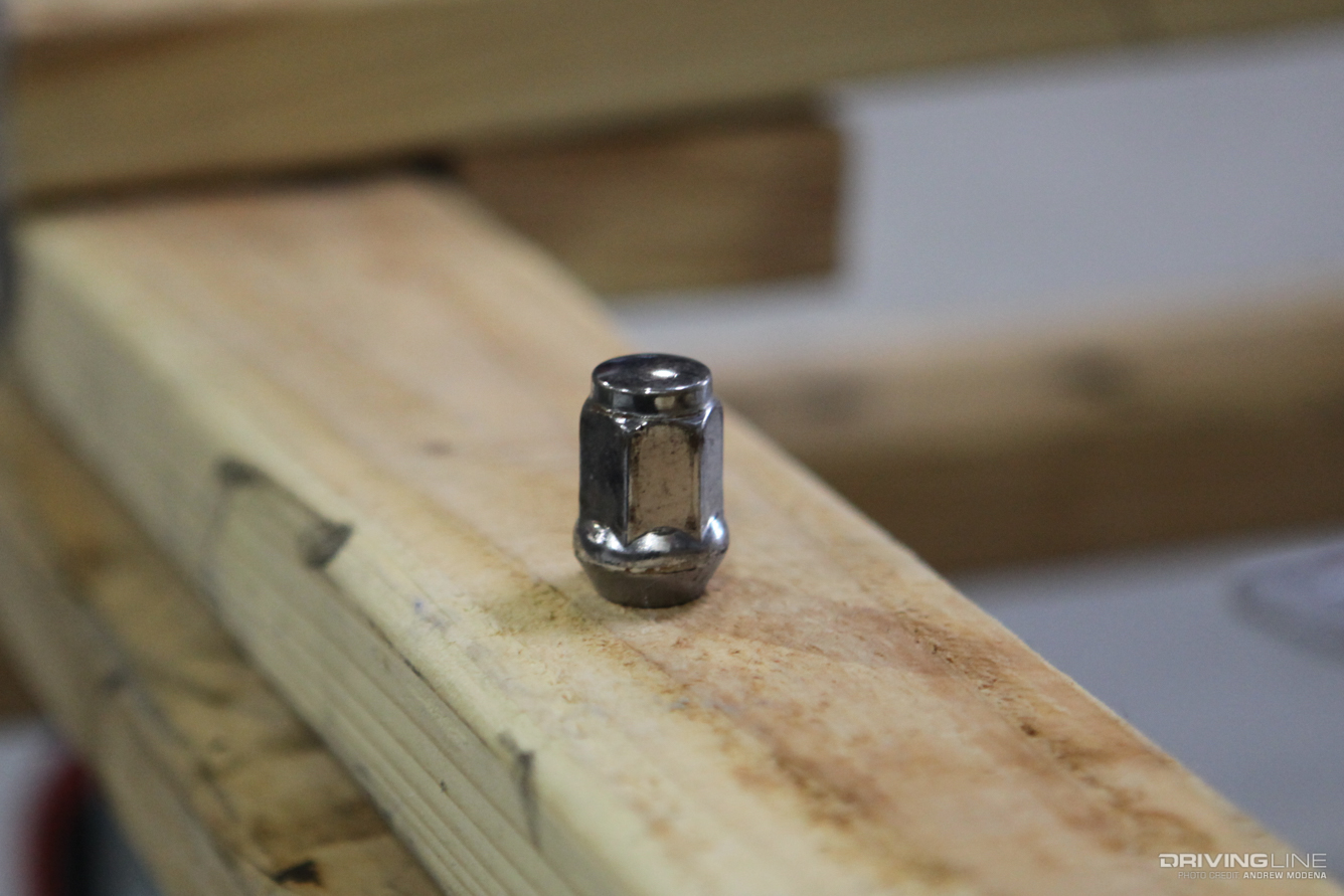 conical seat hex nut lug nut