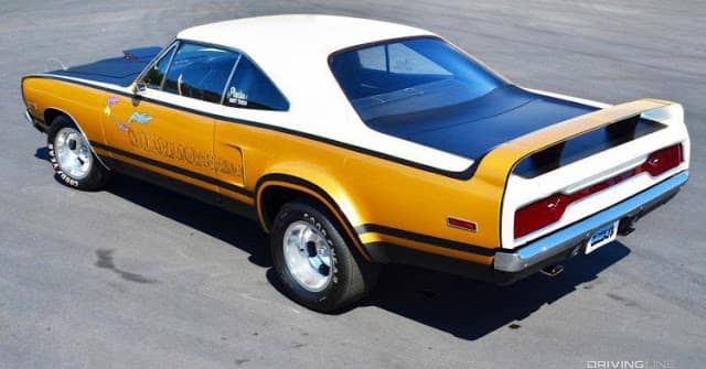 Plymouth Road Runner RTS Caravan