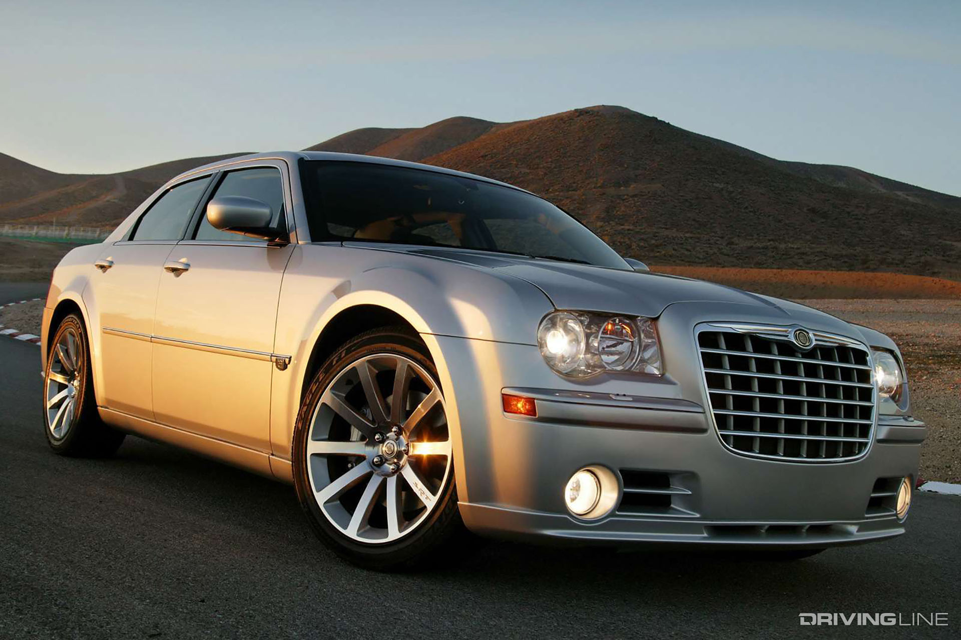 2005 Chrysler 300C SRT8 Silver Front