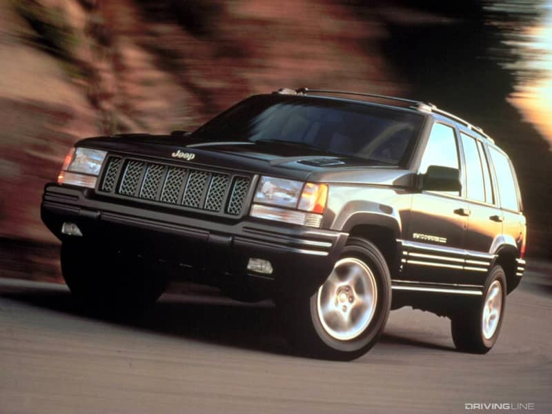 Jeep Grand Cherokee 5.9 Limited at speed