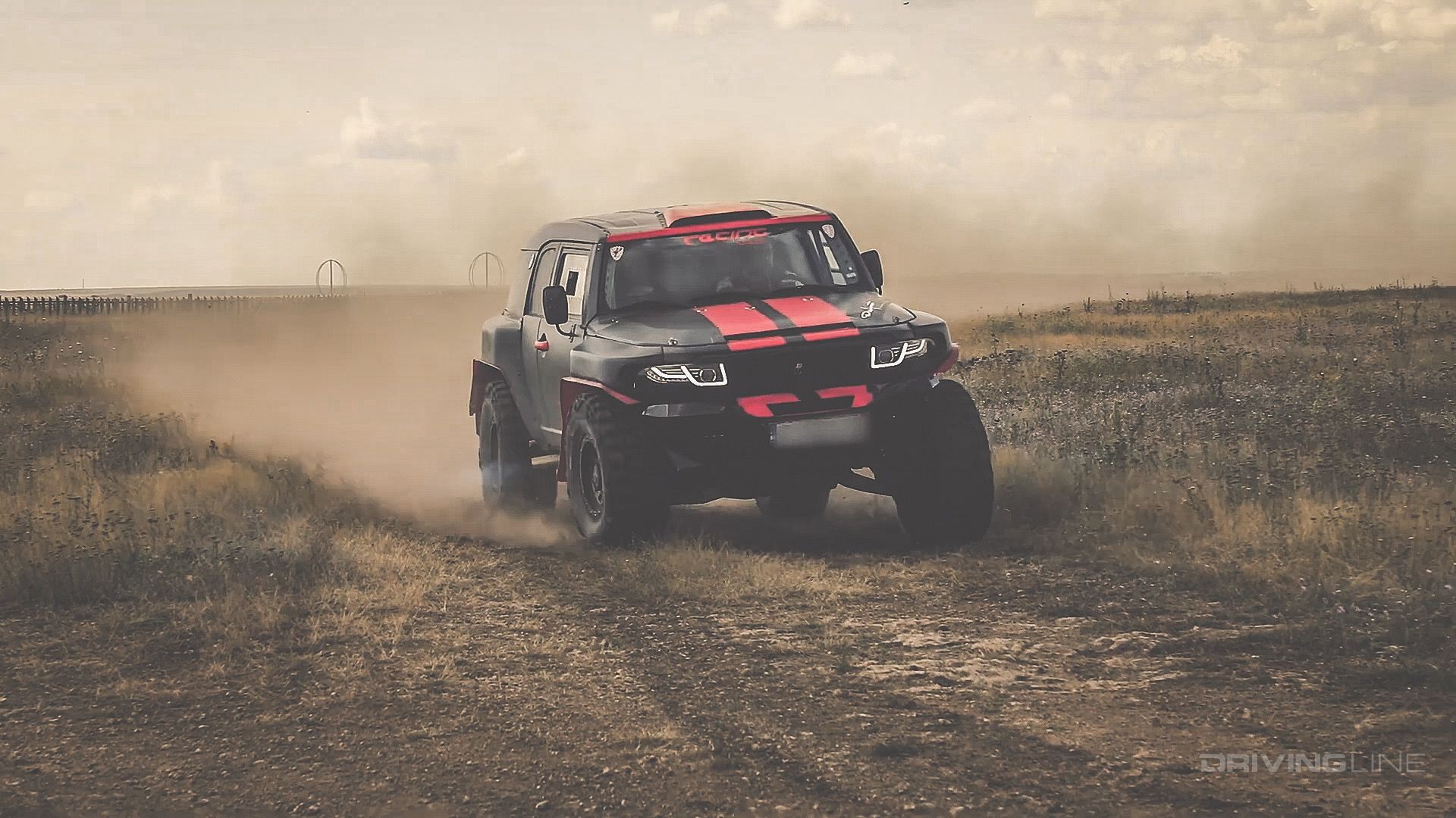 207 Toyota FJ Cruiser on 37 Nitto Mud Grapplers