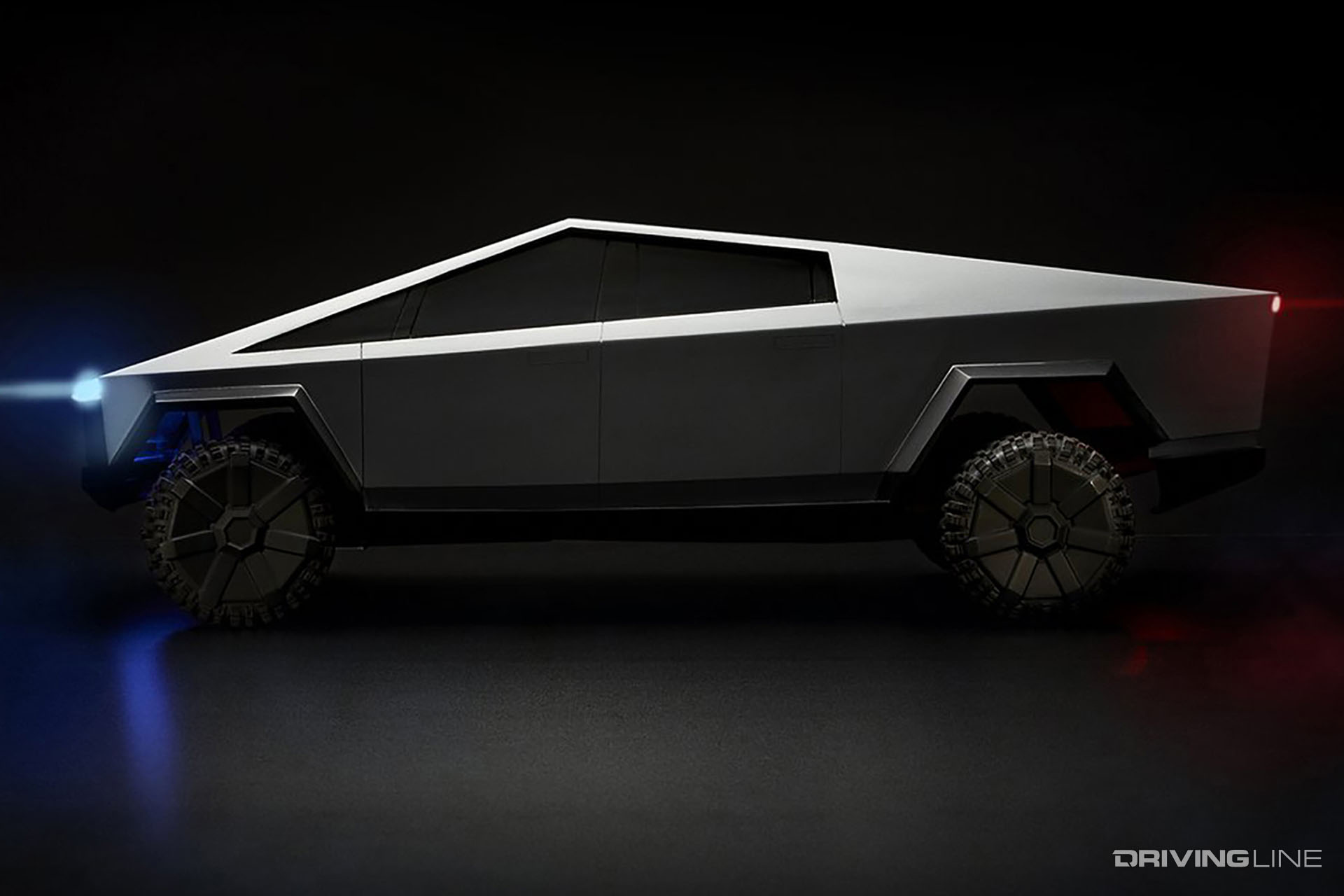 Hot Wheels Tesla Cybertruck 1:10 Scale