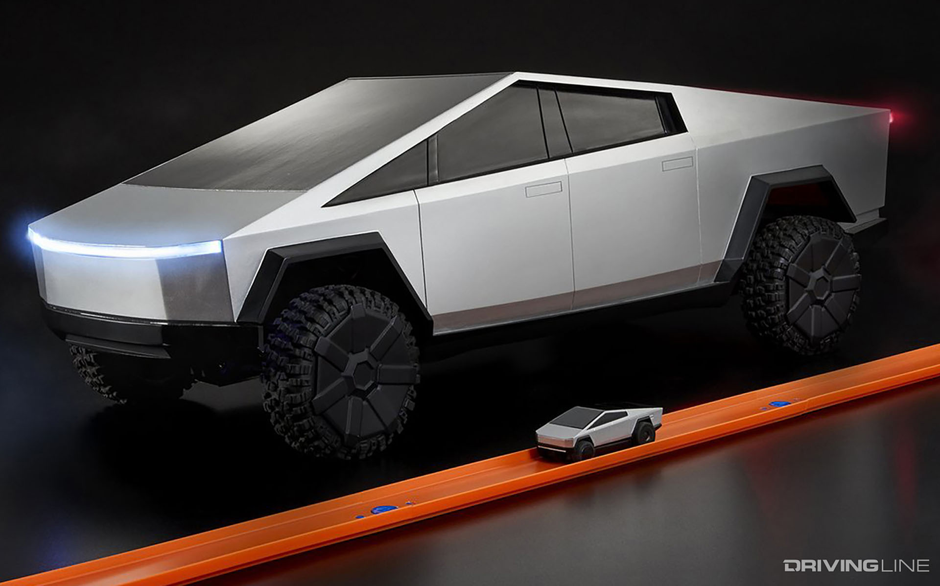 Hot Wheels Tesla Cybertruck Radio Control