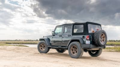 Tested: 35s with No Lift on the Jeep Wrangler JK | DrivingLine