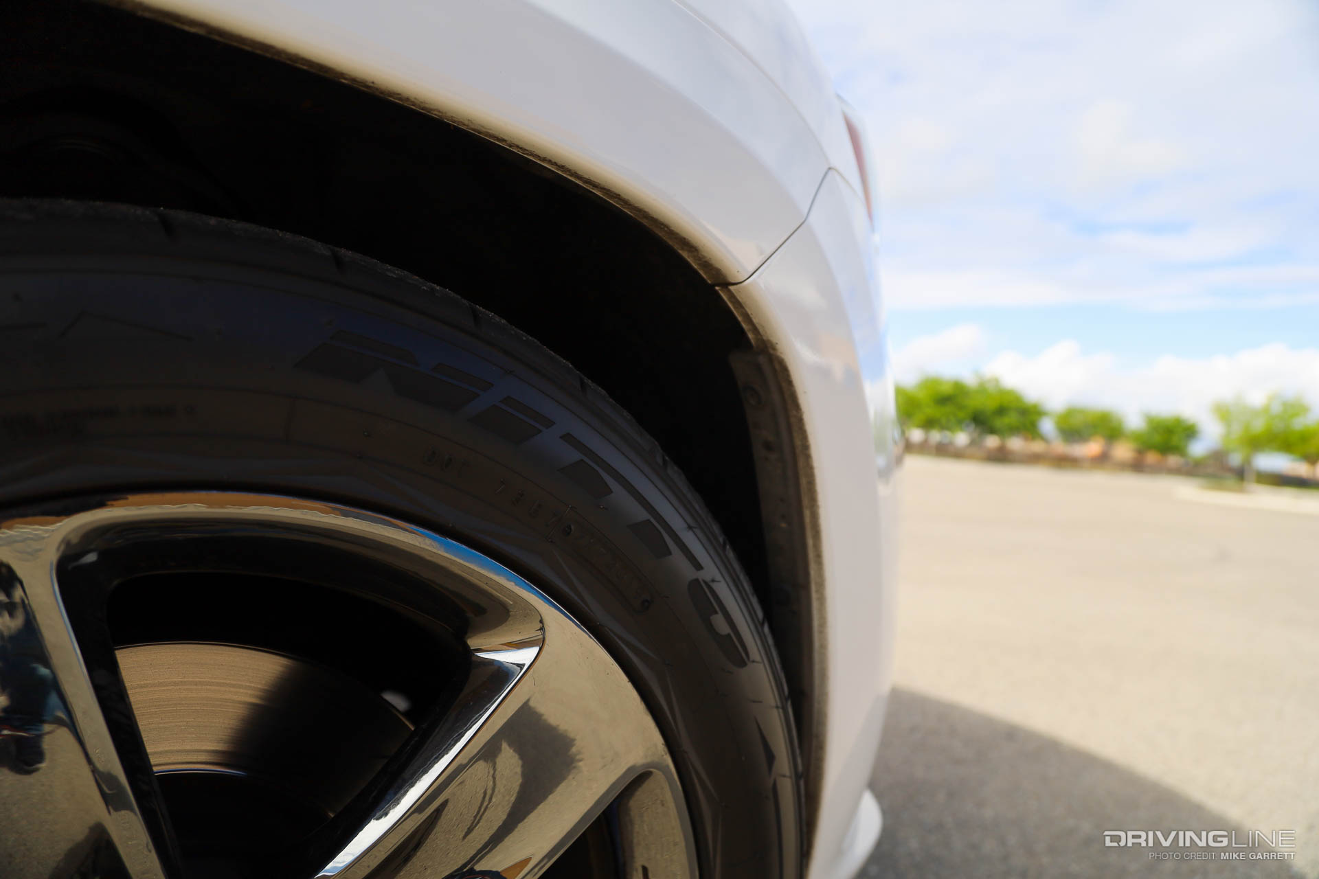 Nitto NT420V on Jeep Grand Cherokee SRT