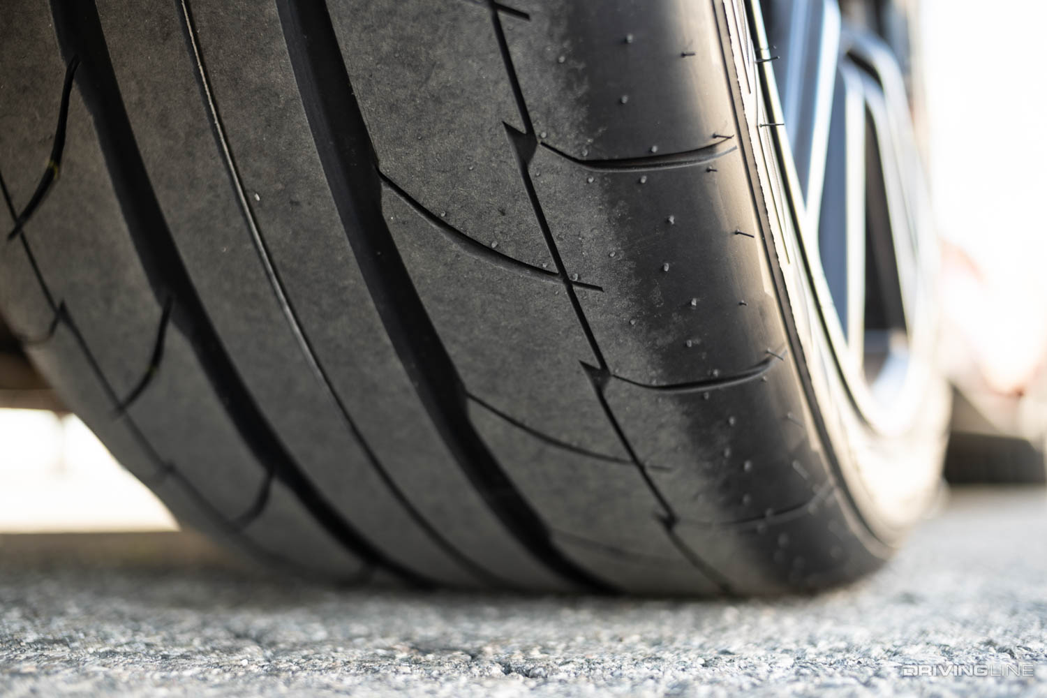 Nitto NT555RII drag radial tire tread