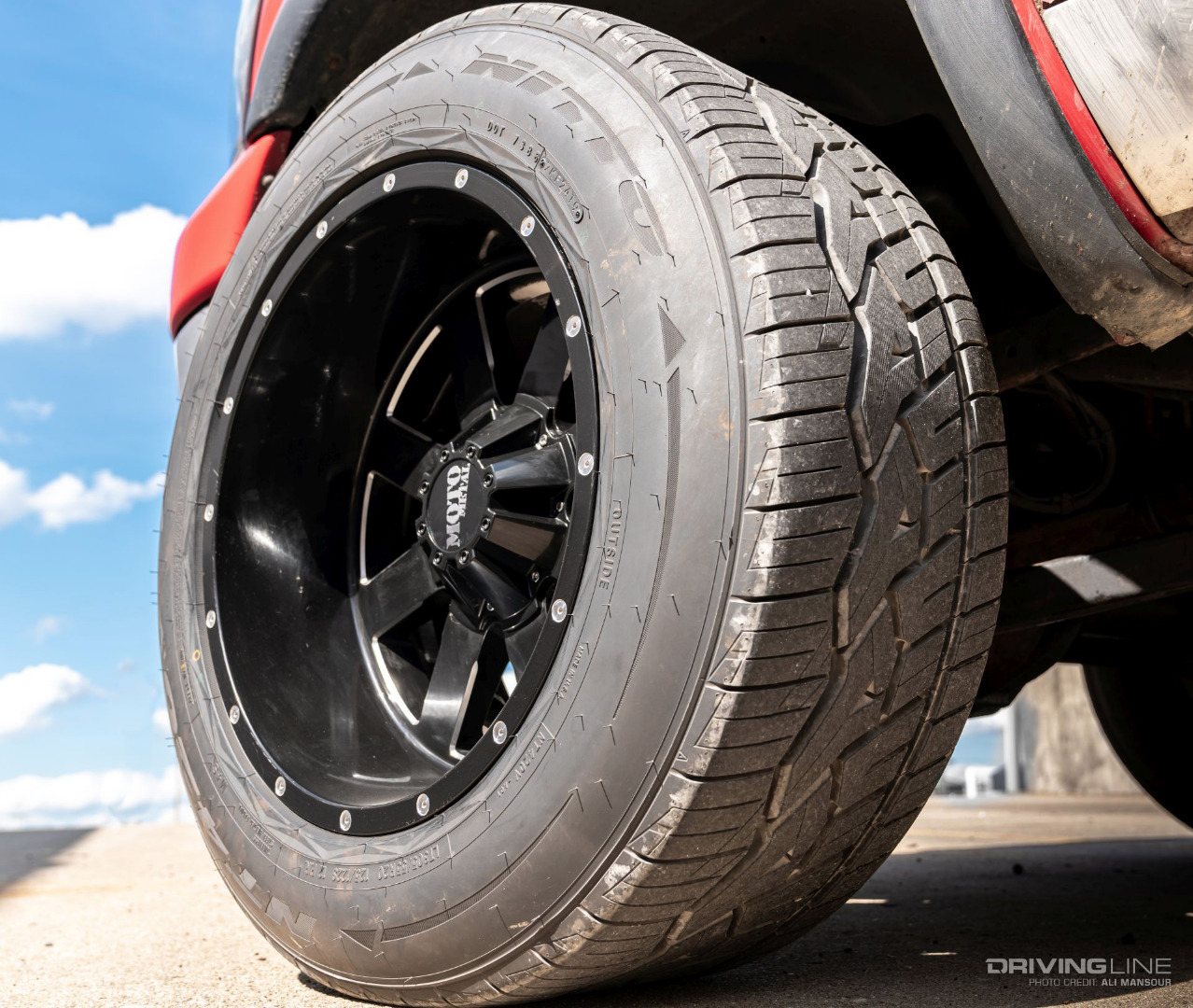 Dodge Ram 2500 Nitto NT420V Tire