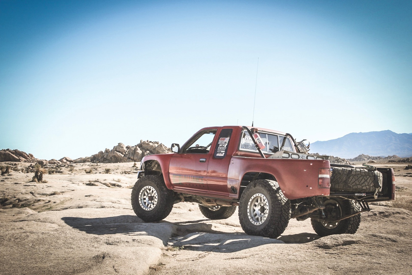 Nitto Ridge Grappler on the rocks