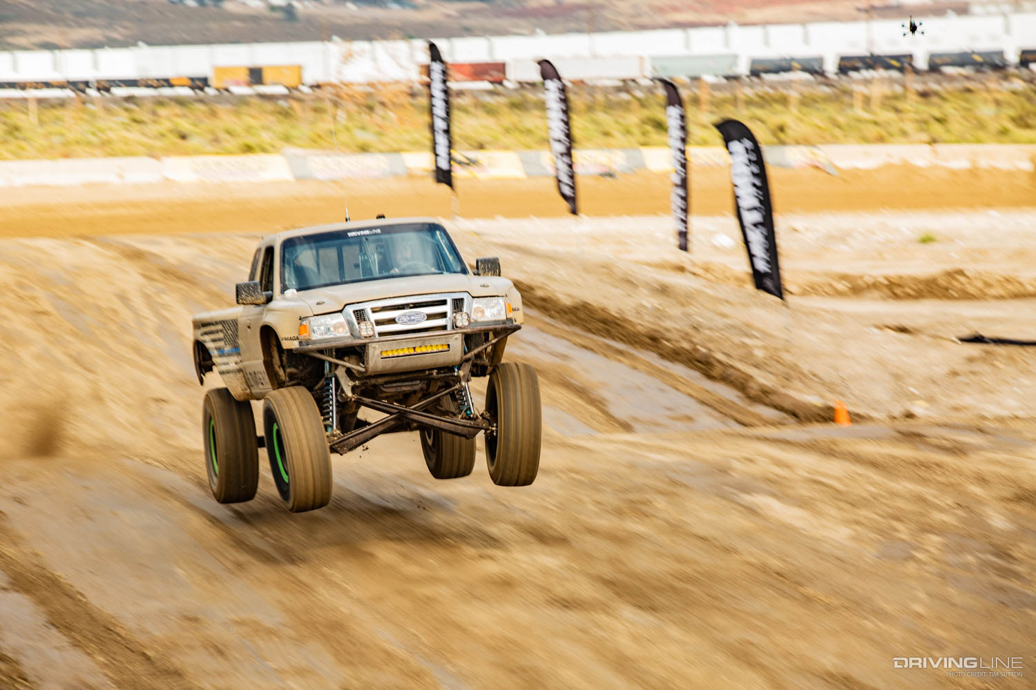 Driver Battles Ford Ranger