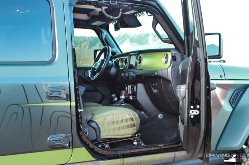 2020 Jeep Gladiator Interior Bartact seat covers dash cover