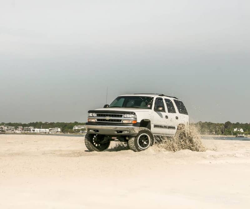 Chevrolet Tahoe off-road on Nitto LTR