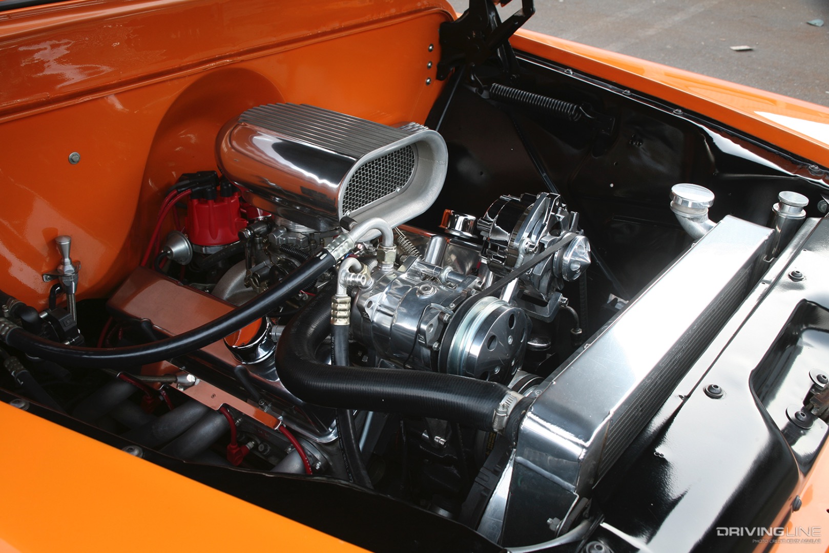 Small Block Chevy Engine of Art Ramirez' '59 Chevy