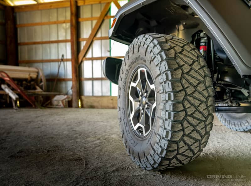 35 12.50 R 17 Nitto Ridge Grappler Stock Jeep Gladiator Rubicon