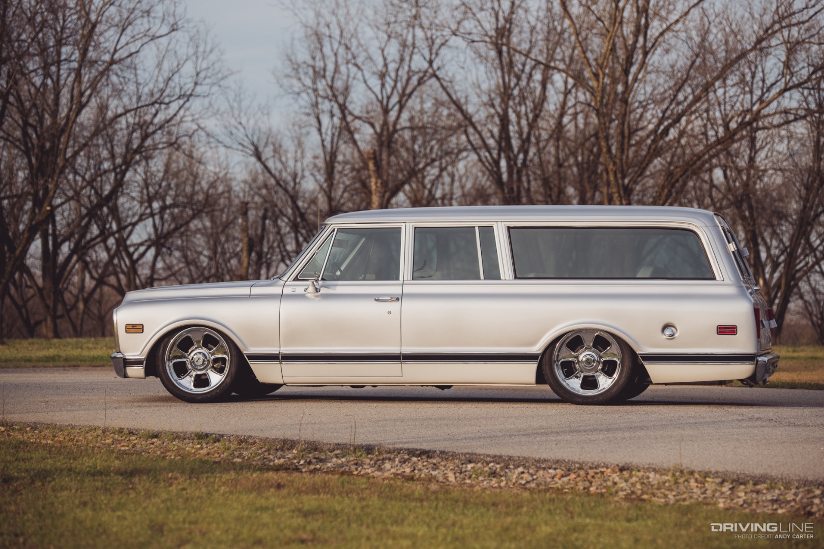 Chevrolet Suburban bagged and lowered