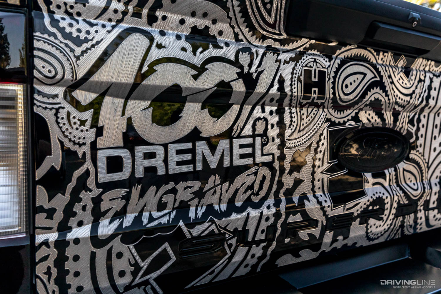 Hanro Engraved F250 Detail