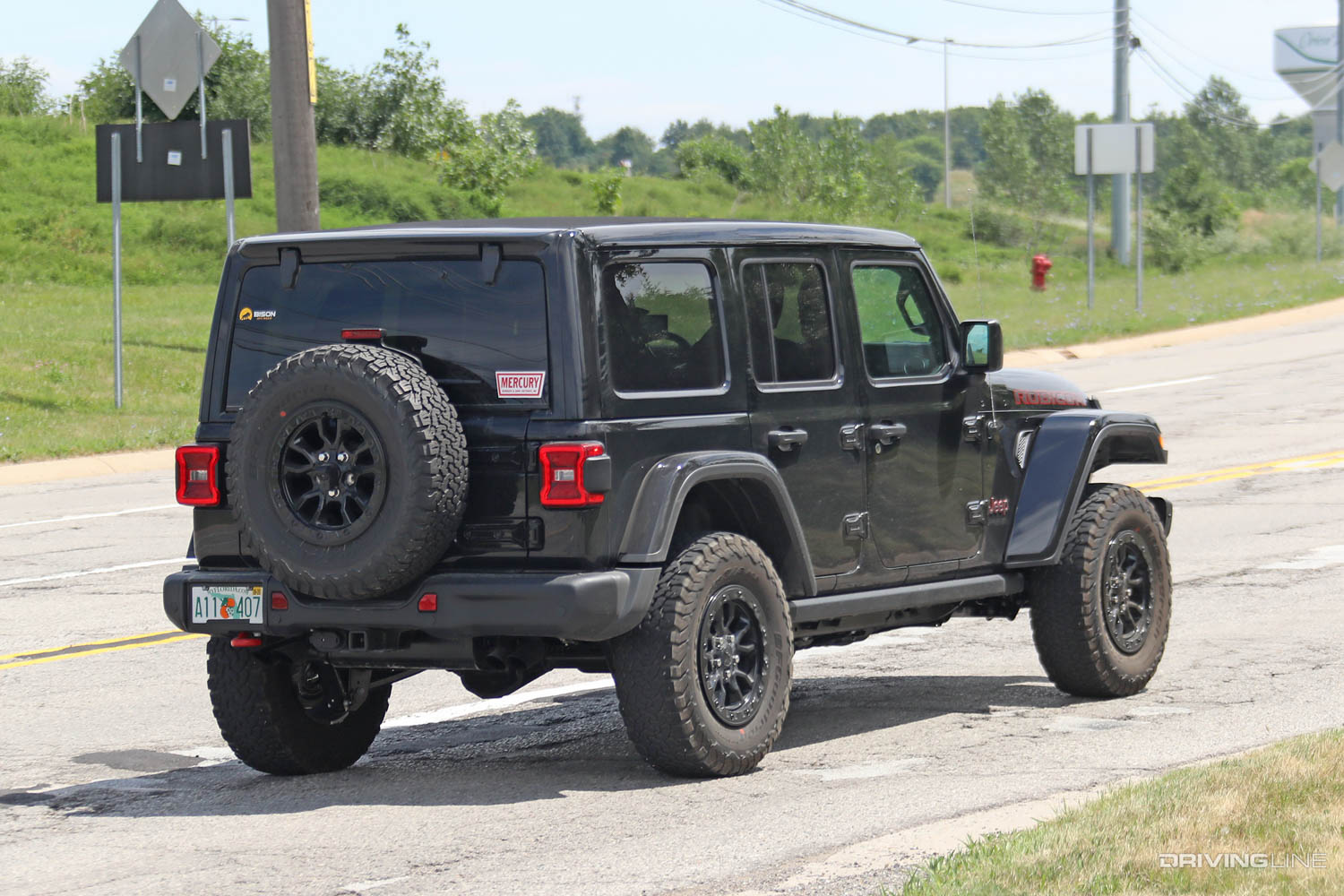 Jeep Wrangler Rubicon 392 concept rear passenger side spy photo