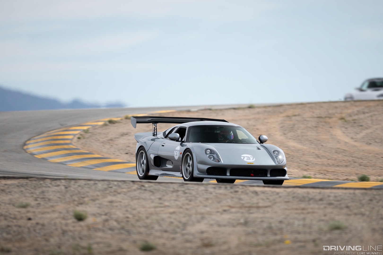 Kam Urquhart’s turbo/K24-swapped Noble M400 cornering at Chuckwalla Valley Raceway