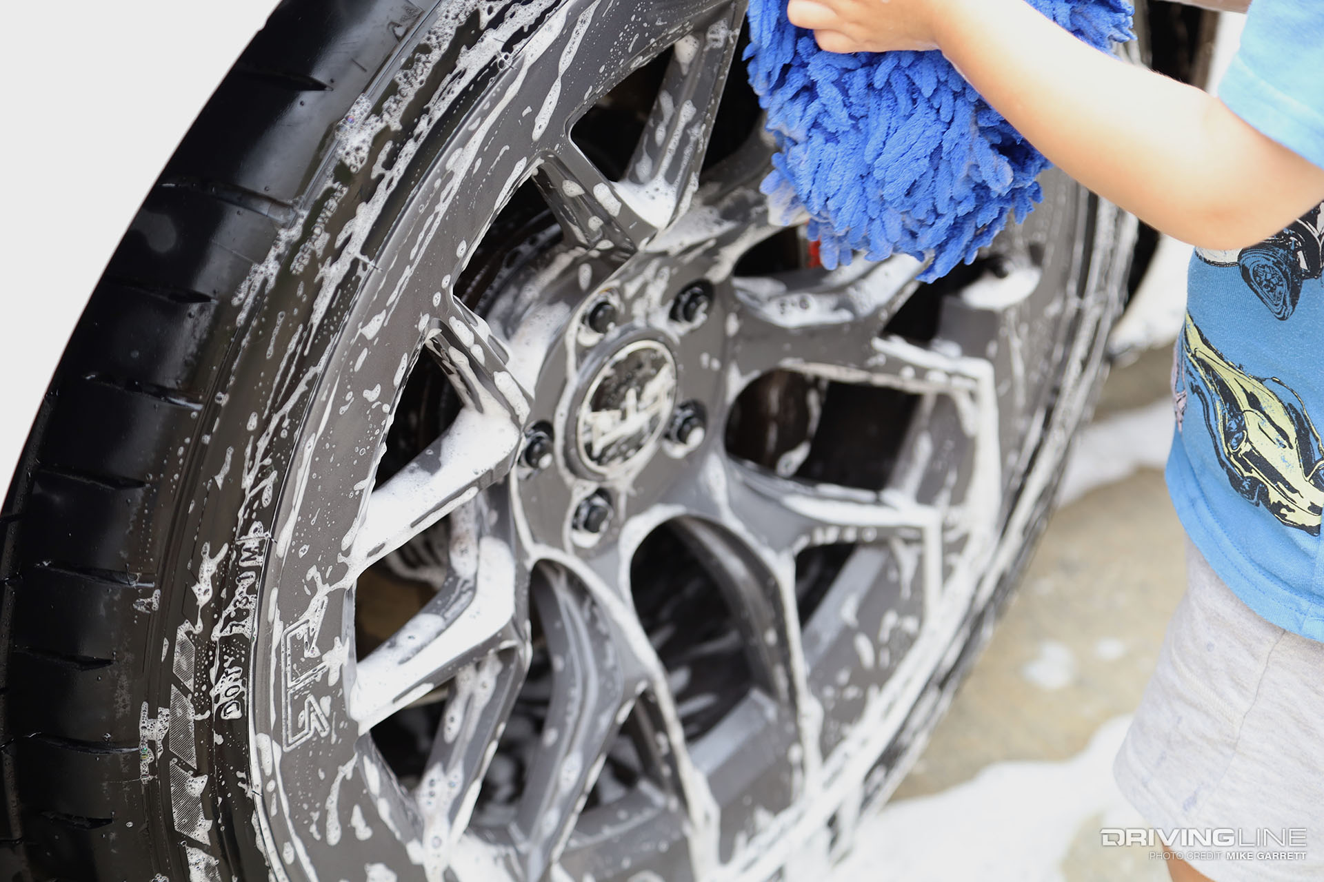 RTR Aero 7 Wheel Nitto NT555 G2 Tires