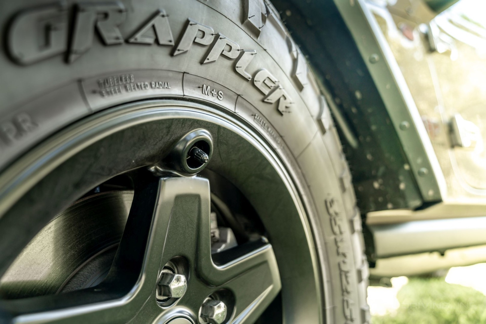 2020 Jeep Gladiator Rubicon 35 no lift aev pintler wheels nitto ridge grappler