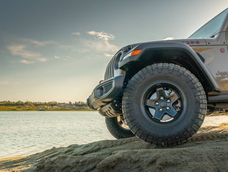 2020 Jeep Gladiator Rubicon 35 no lift aev pintler wheels nitto ridge grappler