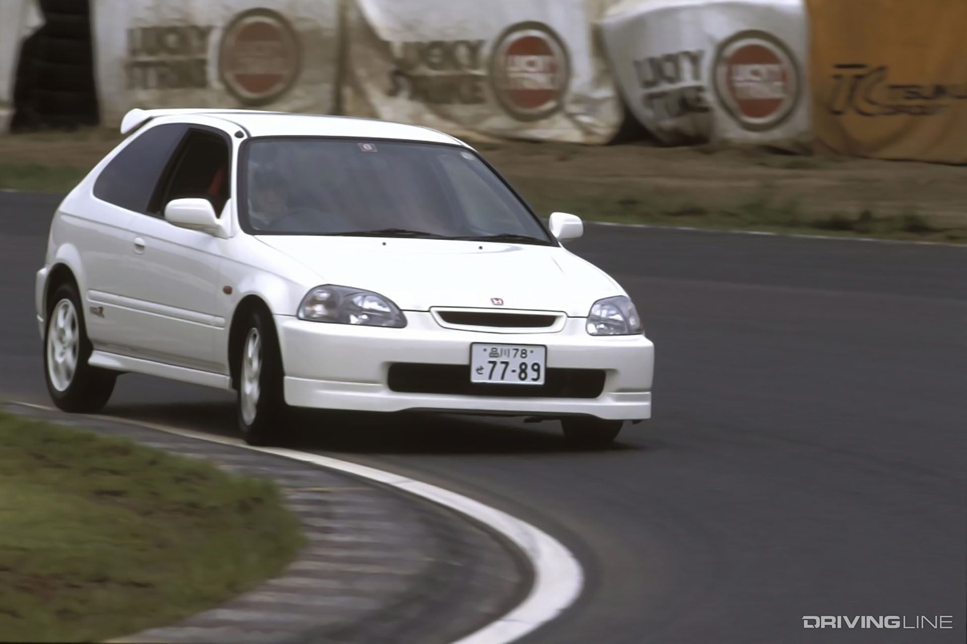 EK9 Honda Civic Type R on track